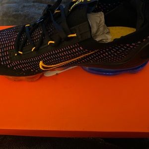 Nike vapor max multicolor